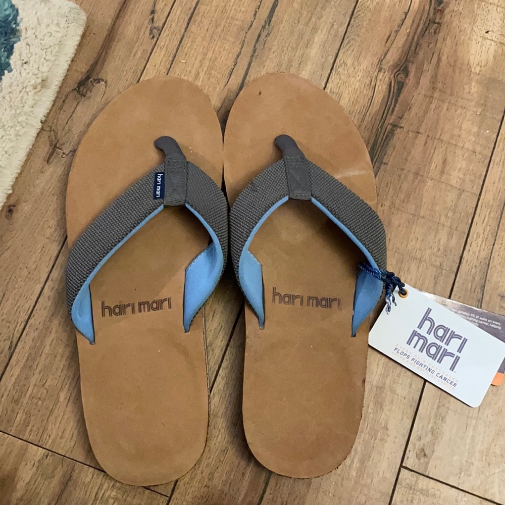 Hari Mari Men’s Flipflops NWT size 10